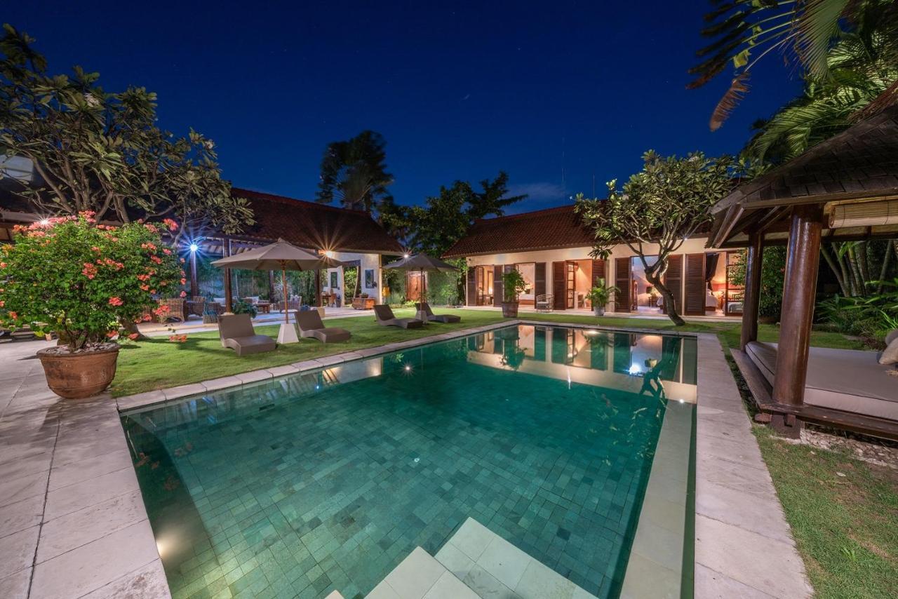 Rumi Villas Seminyak Exterior foto
